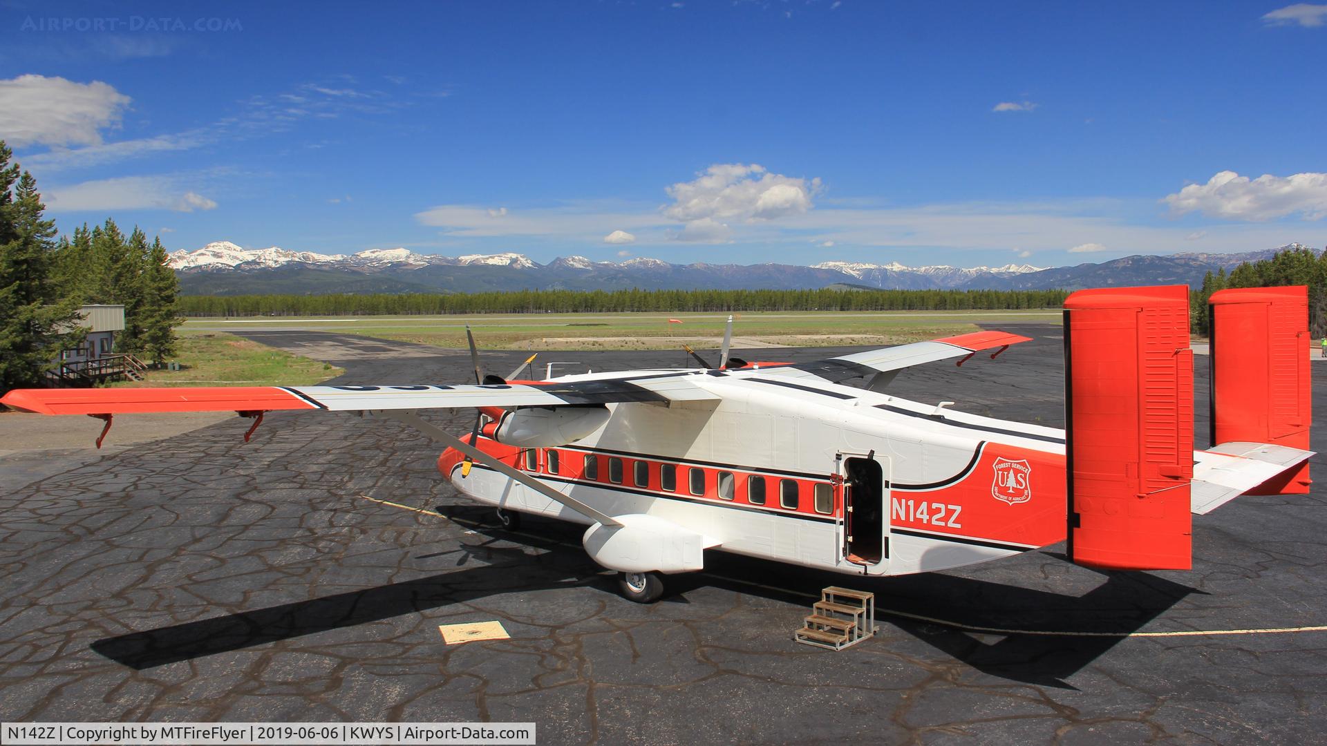 N142Z, 1998 Short SD3-60 (C-23C) C/N SH3421, SD3-60 Sherpa N142Z (C-23C 94-0307) standing by on the West Yellowstone Smokejumper ramp (KWYS/WYS).