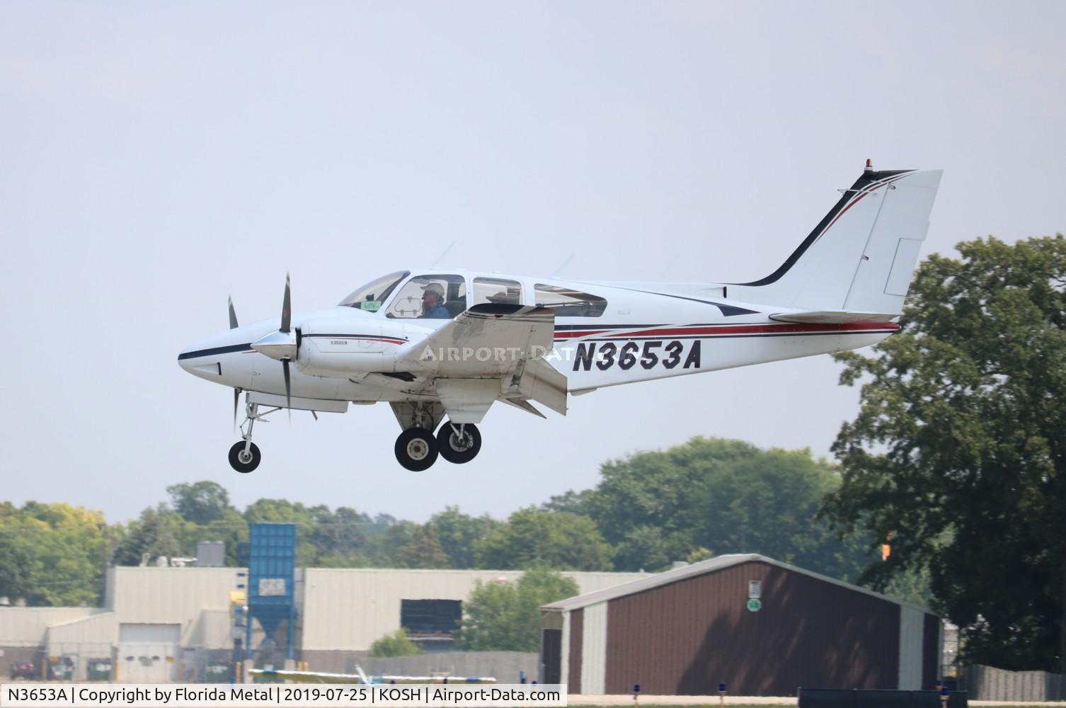 N3653A, 1969 Beech 95-B55 (T42A) Baron C/N TC-1309, EAA OSH 2019