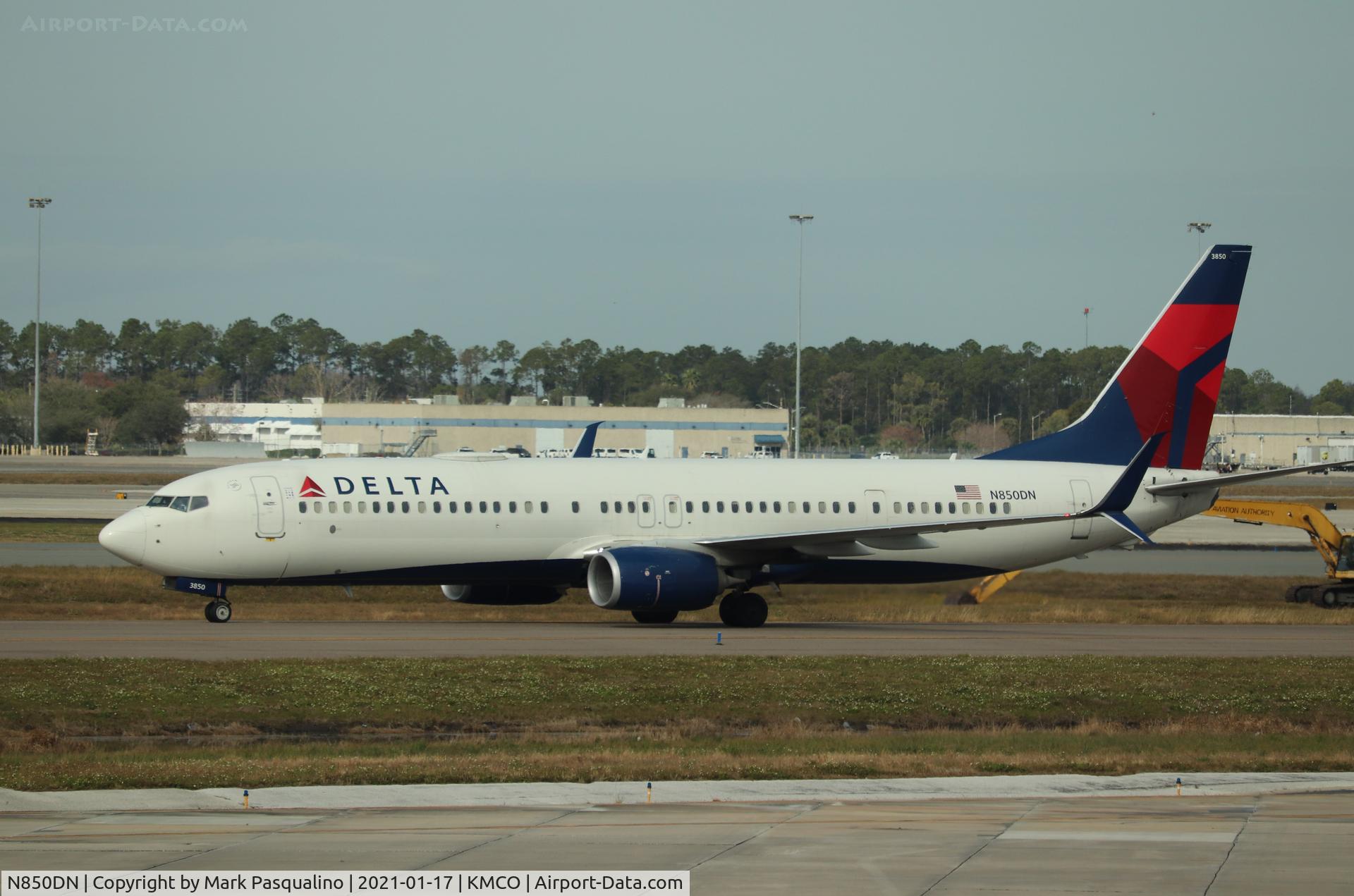 N850DN, 2015 Boeing 737-932/ER C/N 31961, Boeing 737-932/ER