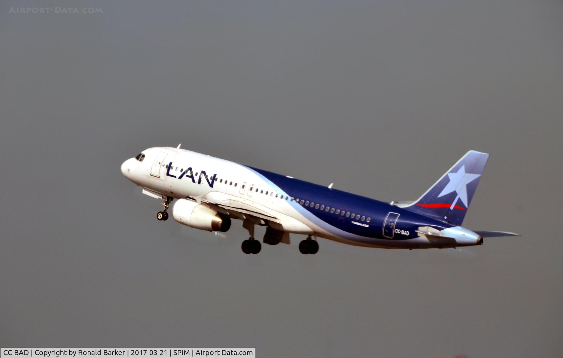 CC-BAD, 2010 Airbus A320-233 C/N 4476, Takeoff from Lima