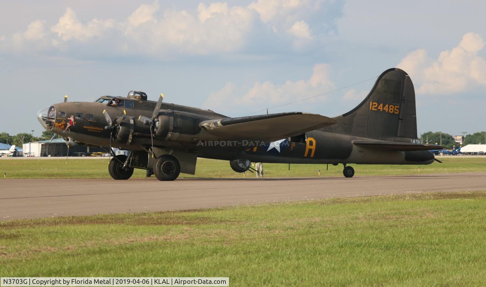 N3703G, 1945 Boeing B-17G Flying Fortress C/N 44-83546-A, SNF LAL 2019