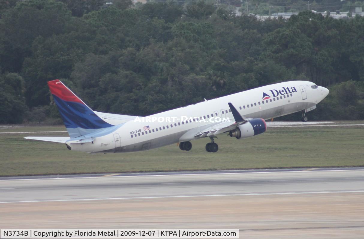 N3734B, 2000 Boeing 737-832 C/N 30776, TPA spotting 2009