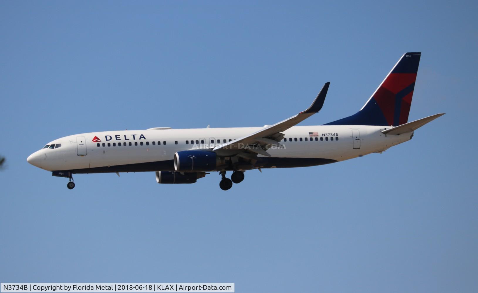 N3734B, 2000 Boeing 737-832 C/N 30776, LAX spotting 2018