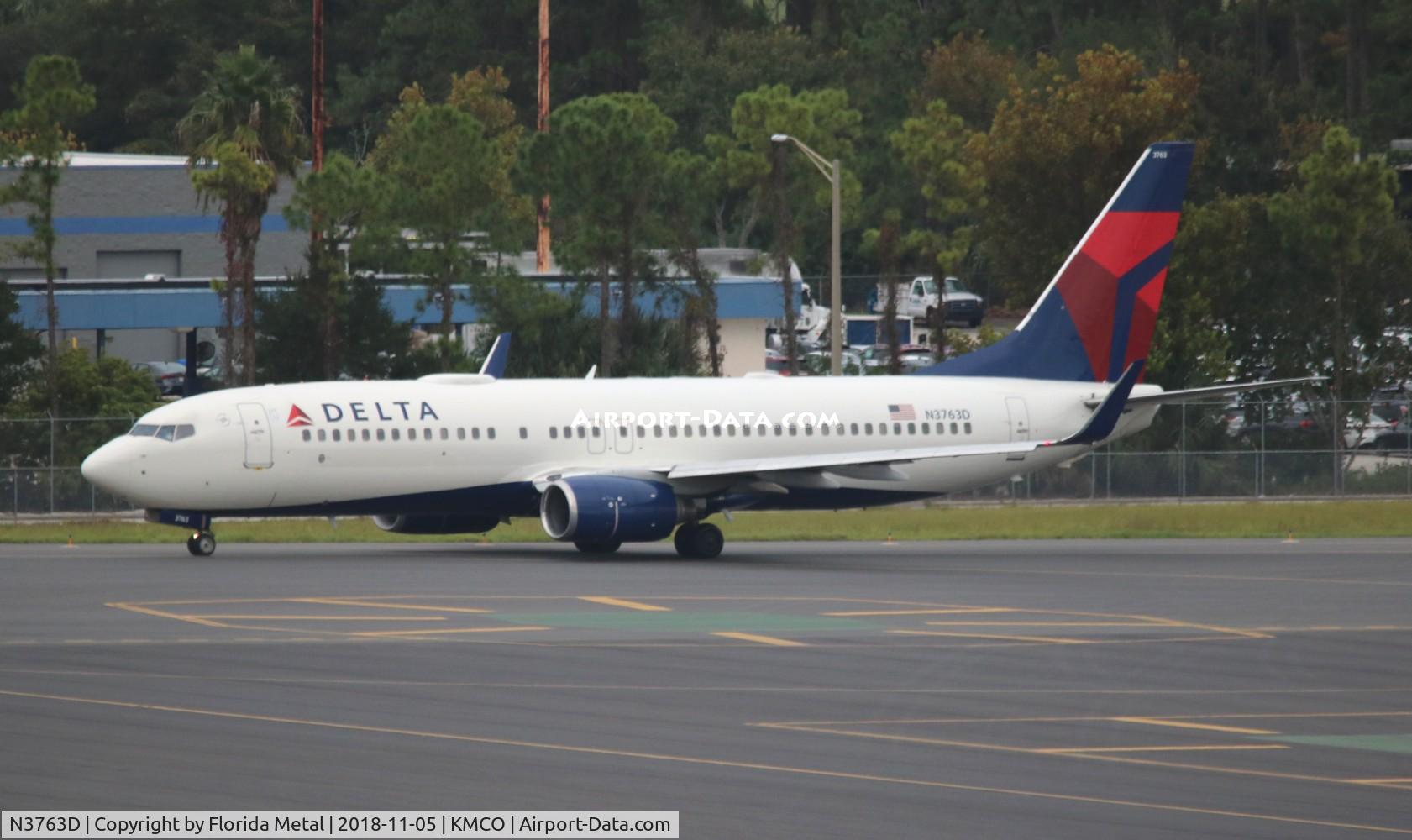 N3763D, 2001 Boeing 737-832 C/N 29629, MCO spotting 2018