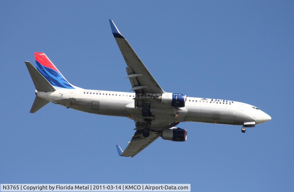 N3765, 2001 Boeing 737-832 C/N 30819, MCO spotting 2011
