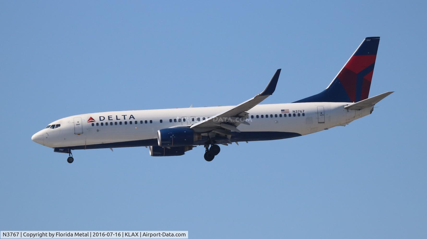 N3767, 2001 Boeing 737-832 C/N 30821, LAX spotting 2016