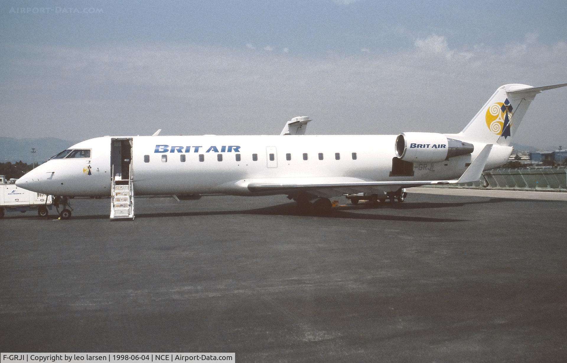 F-GRJI, 1996 Canadair CRJ-100ER (CL-600-2B19) C/N 7147, Nice 4.6.1998