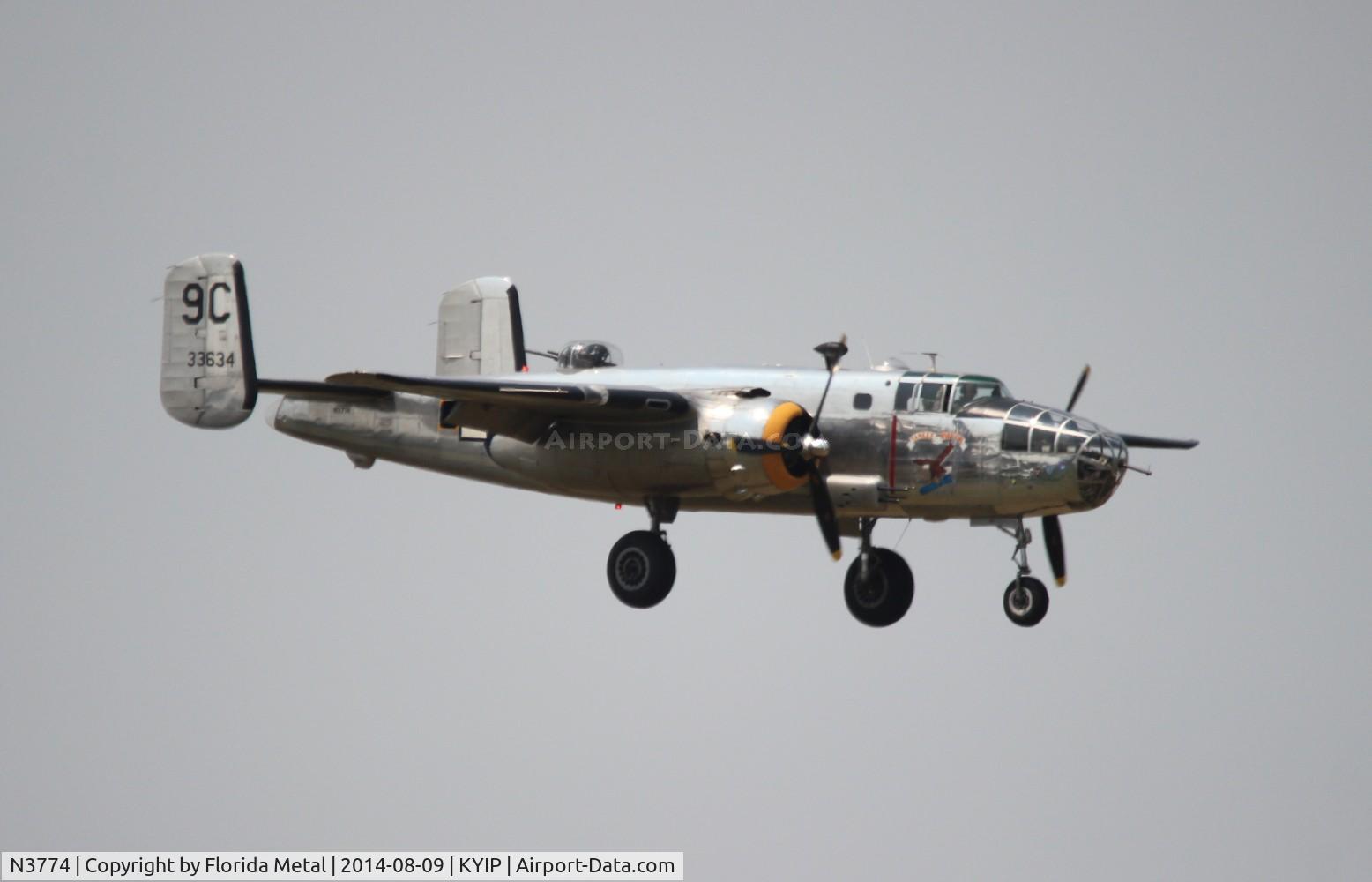 N3774, 1943 North American B-25D Mitchell C/N 100-23960, TOM YIP 2014