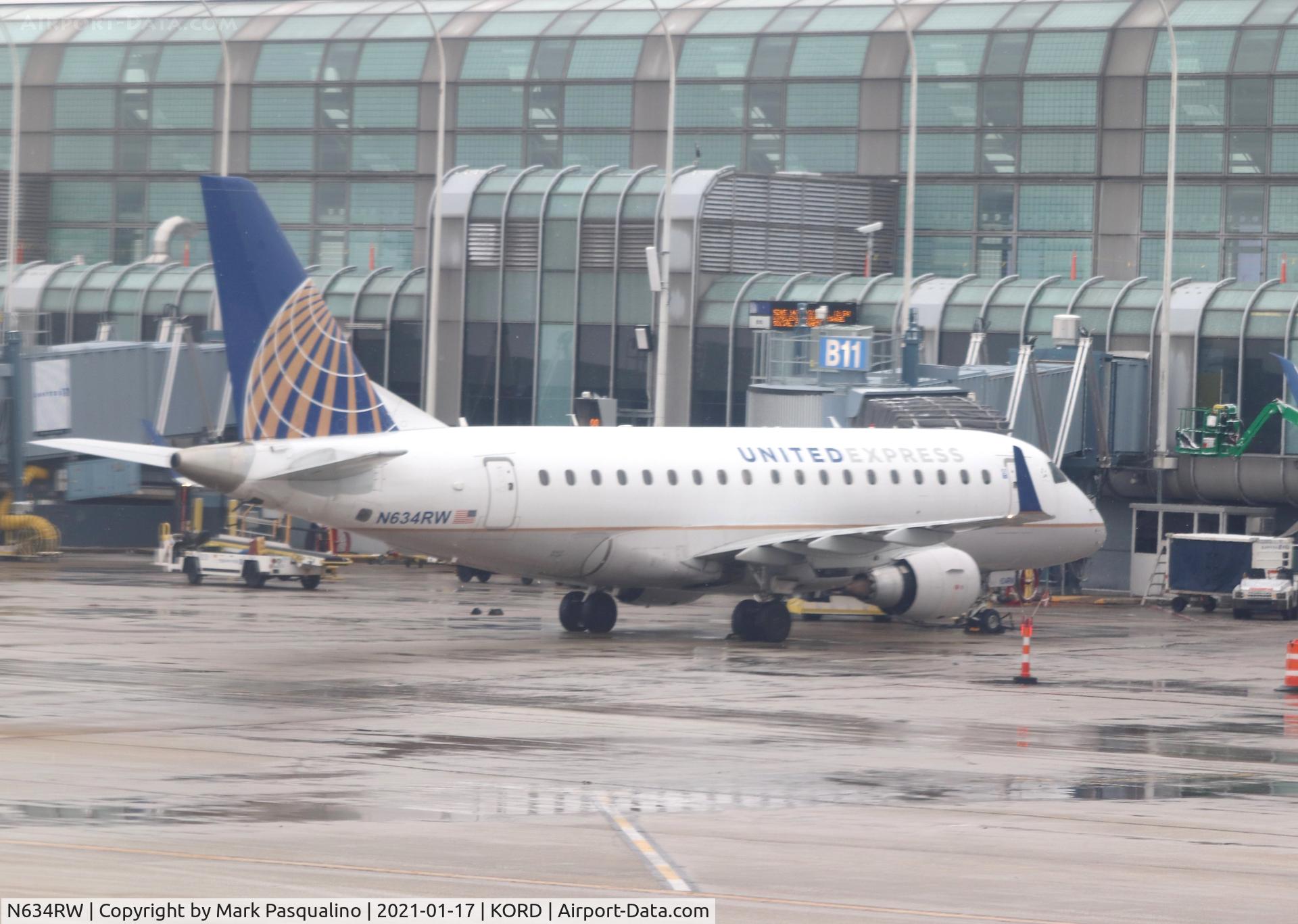 N634RW, 2004 Embraer 170SE (ERJ-170-100SE) C/N 17000055, ERJ-170-100SE
