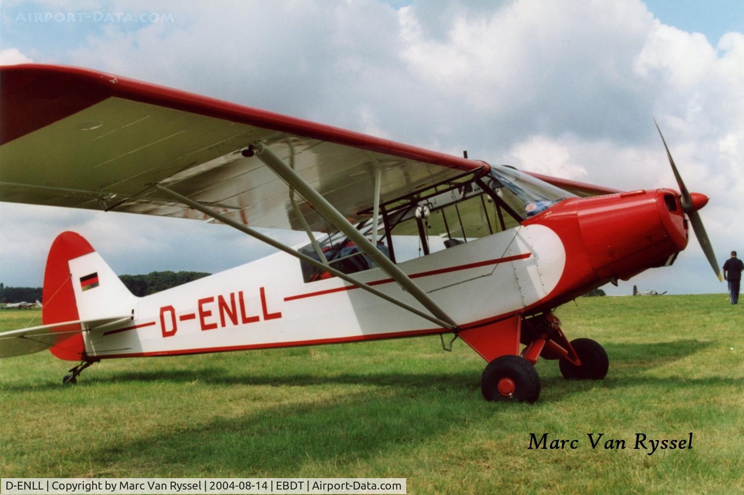 D-ENLL, 1951 Piper L-18C (PA-18-95) Super Cub C/N 18-1578, Oldtimer Fly-in Schaffen 2004.