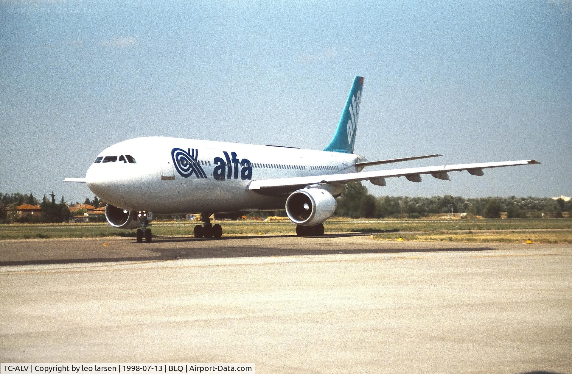 TC-ALV, 1982 Airbus A300B4-203 C/N 211, Bologna 13.7.1998
