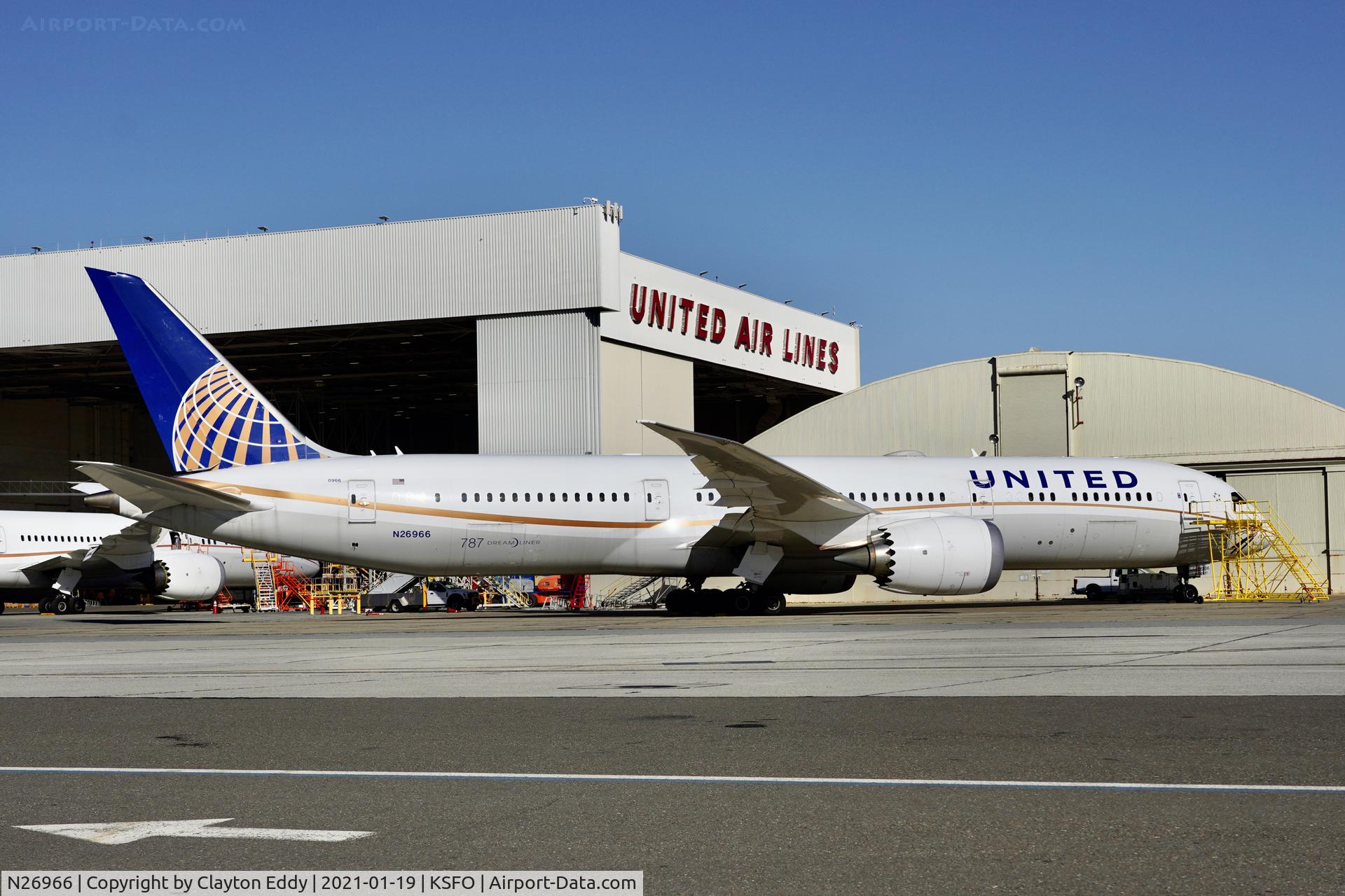 N26966, 2016 Boeing 787-9 Dreamliner C/N 60143, SFO 2021.