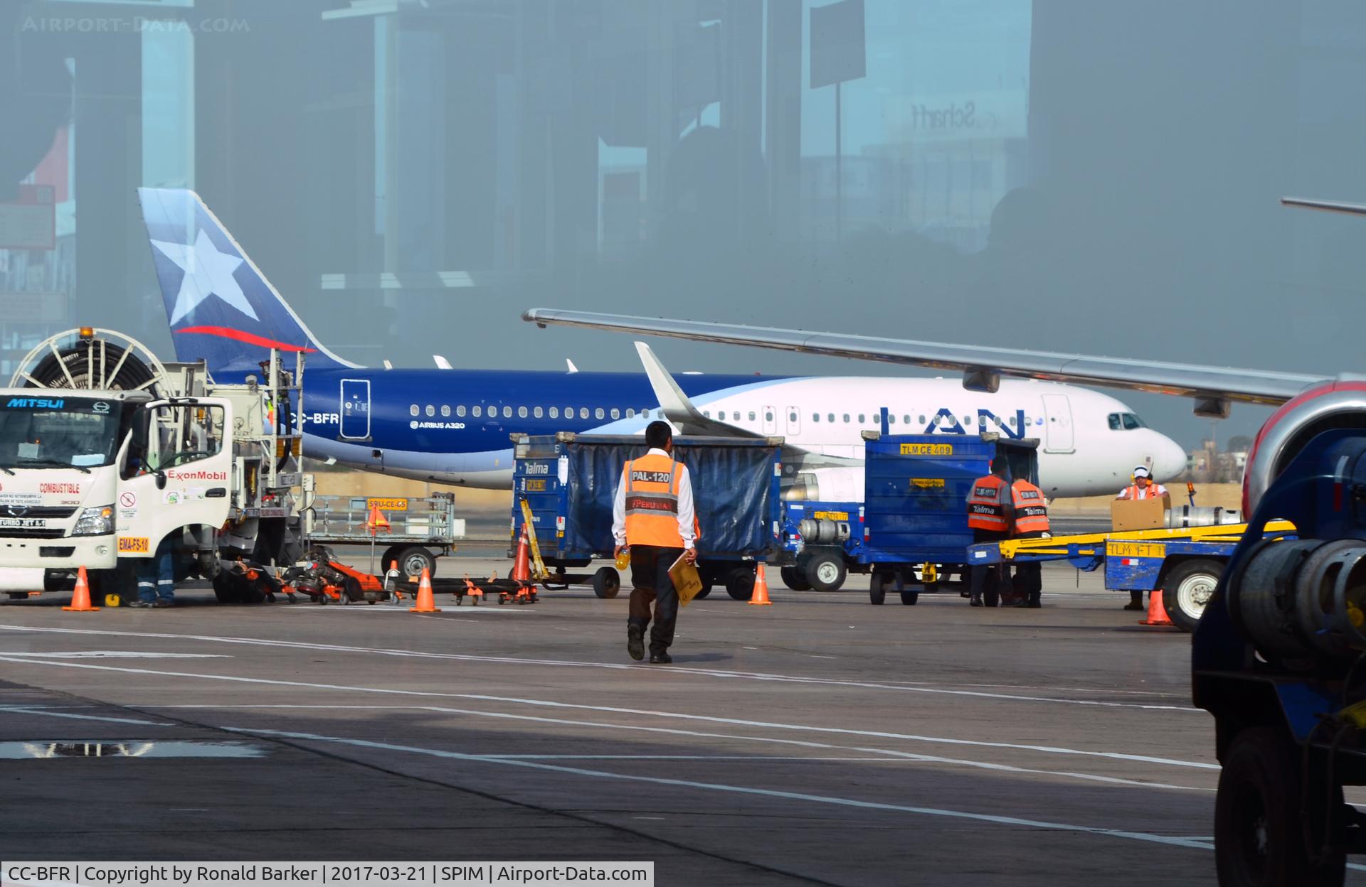 CC-BFR, 2013 Airbus A320-214 C/N 5801, Taxi Lima