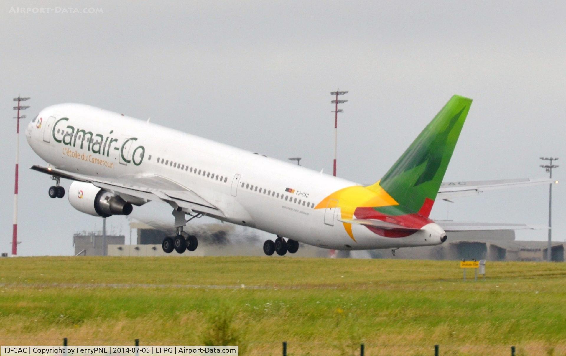 TJ-CAC, 2000 Boeing 767-33A/ER C/N 28138, Camair B763 rotating