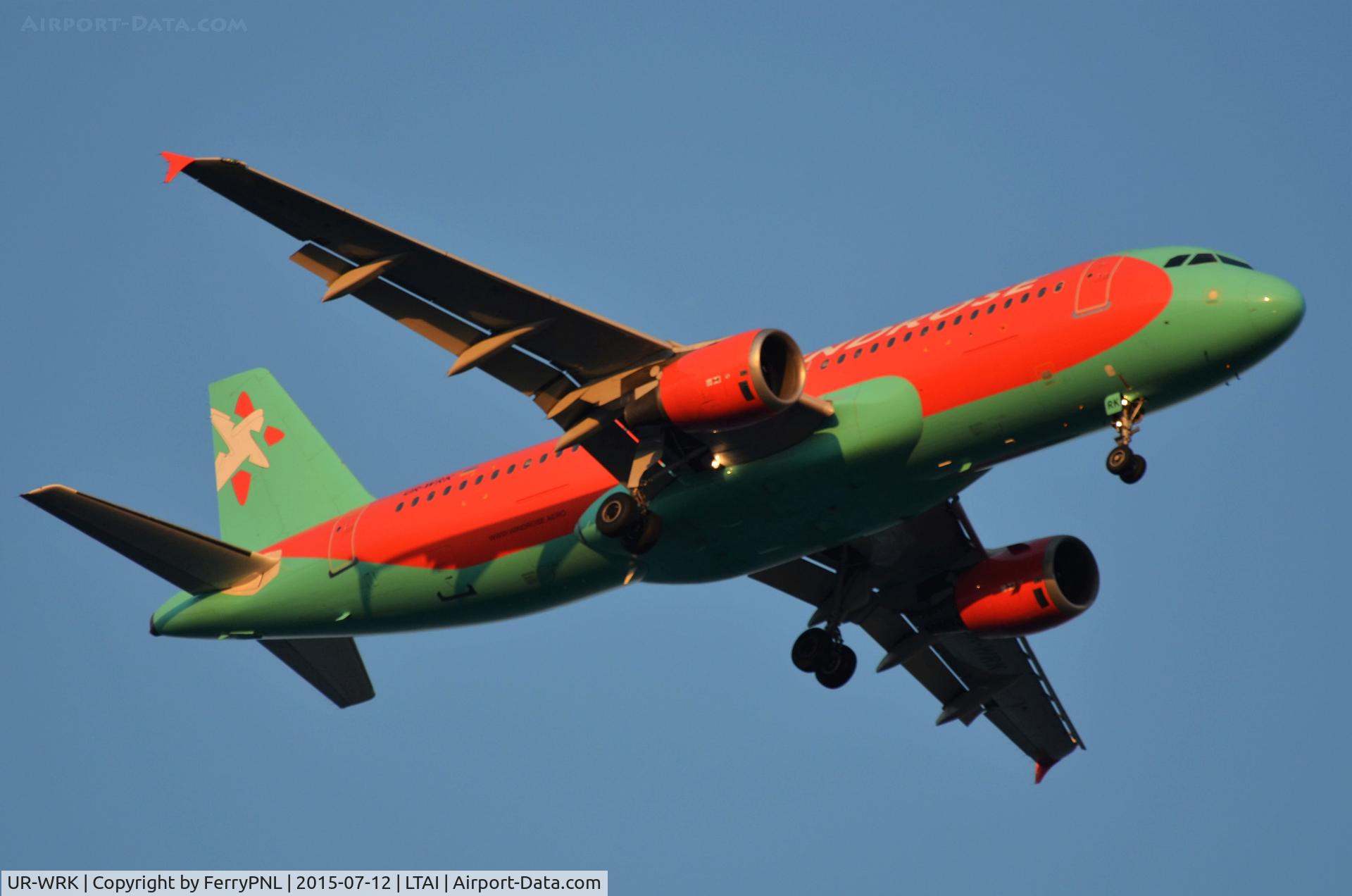 UR-WRK, Airbus A320-211 C/N 235, Arrival of Windrose A320