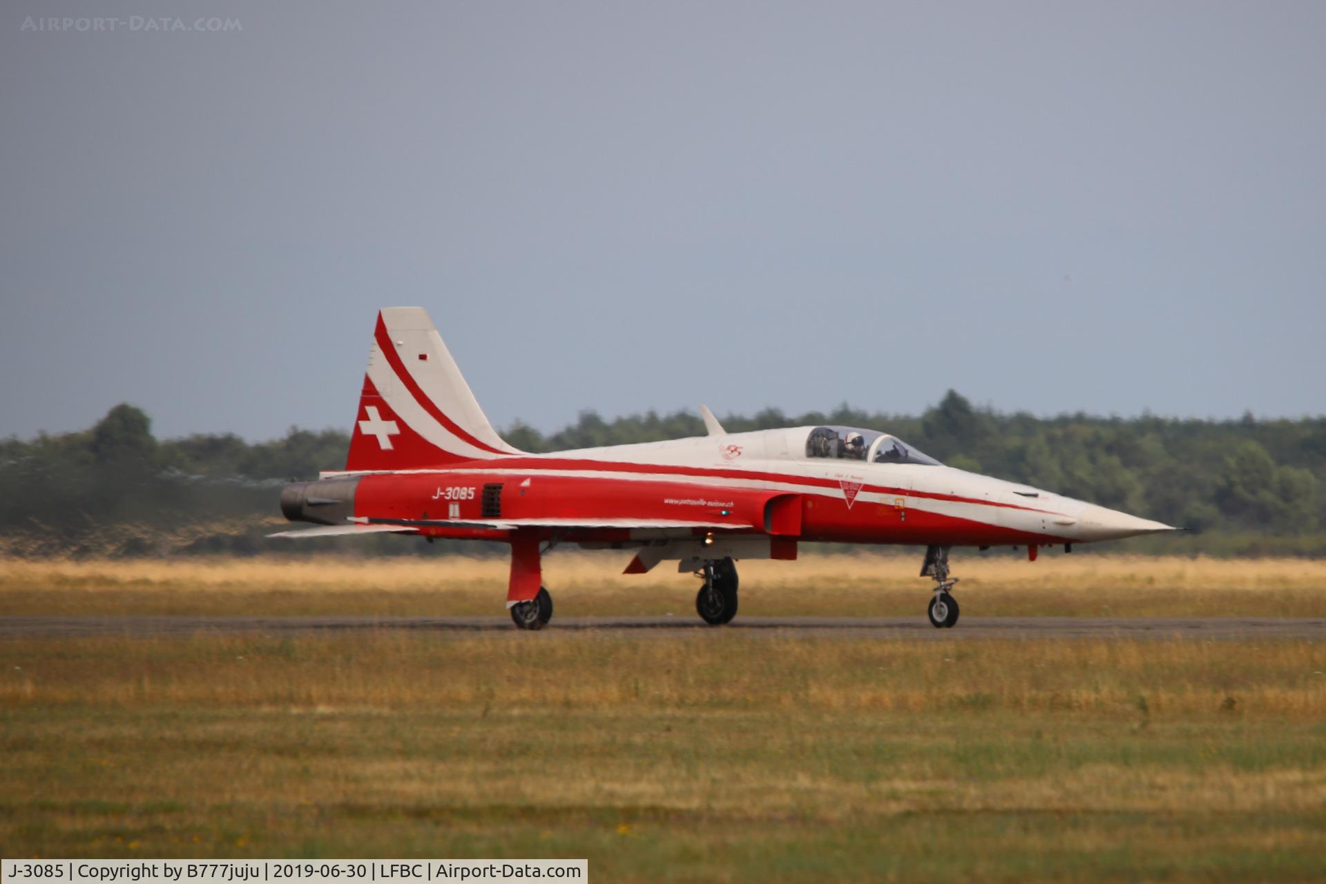J-3085, Northrop F-5E Tiger II C/N L.1085, at Cazaux Airshow
