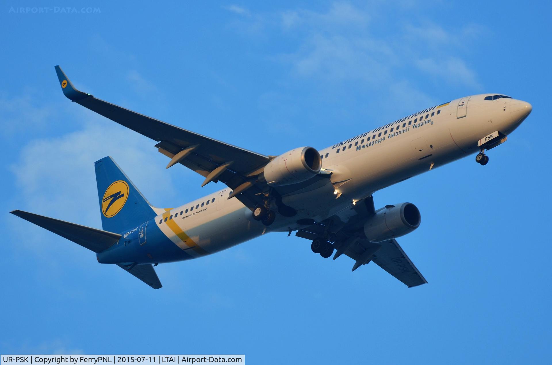 UR-PSK, 2009 Boeing 737-94X/ER C/N 36086, Ukraine B739