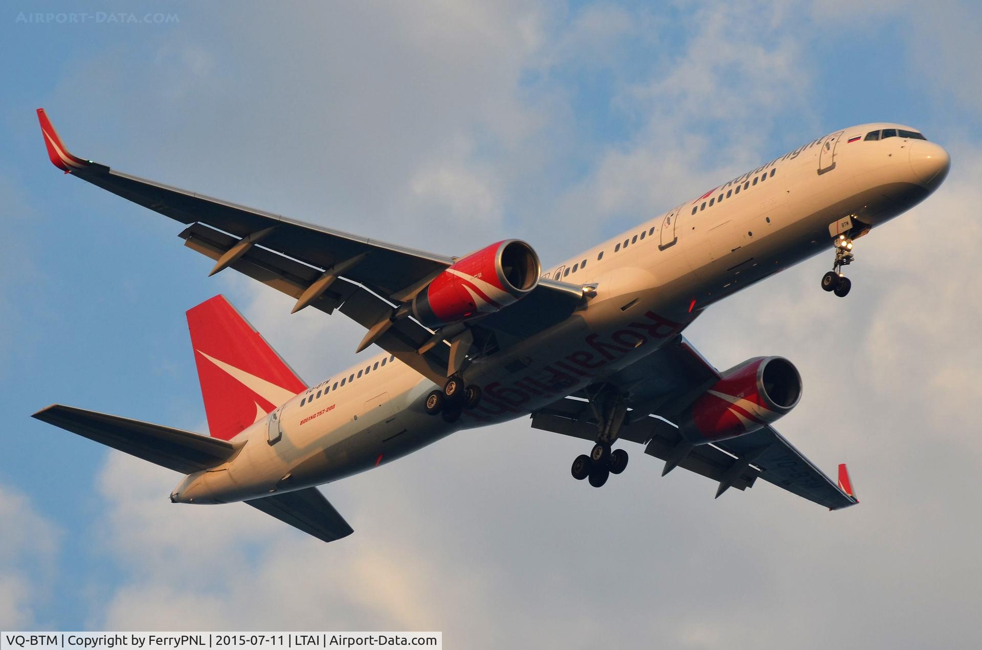 VQ-BTM, 1999 Boeing 757-256 C/N 26253, Royal Flight B752
