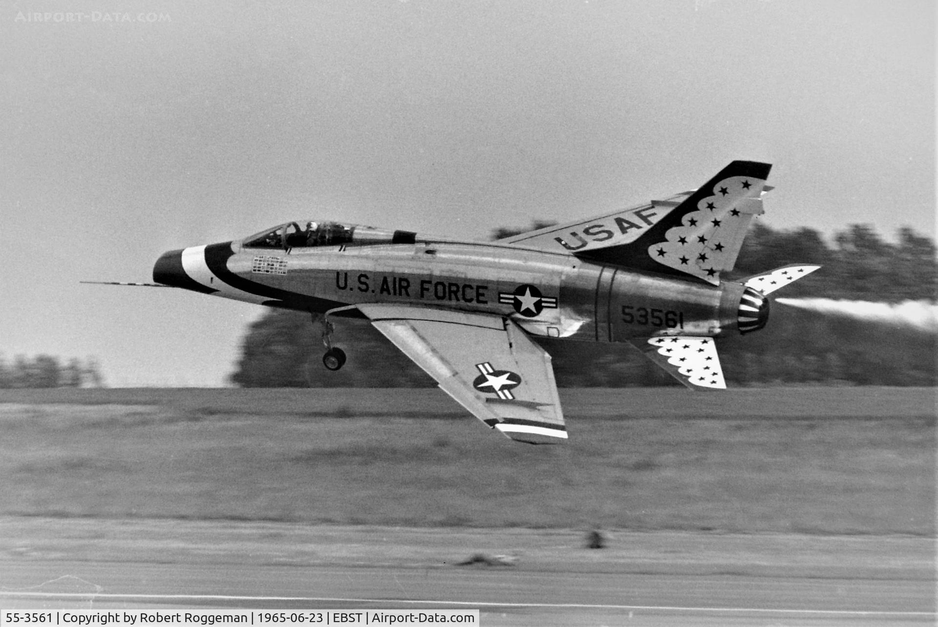 55-3561, 1955 North American F-100D Super Sabre C/N 223-243, OPEN DAY.USAF.THUNDERBIRD.