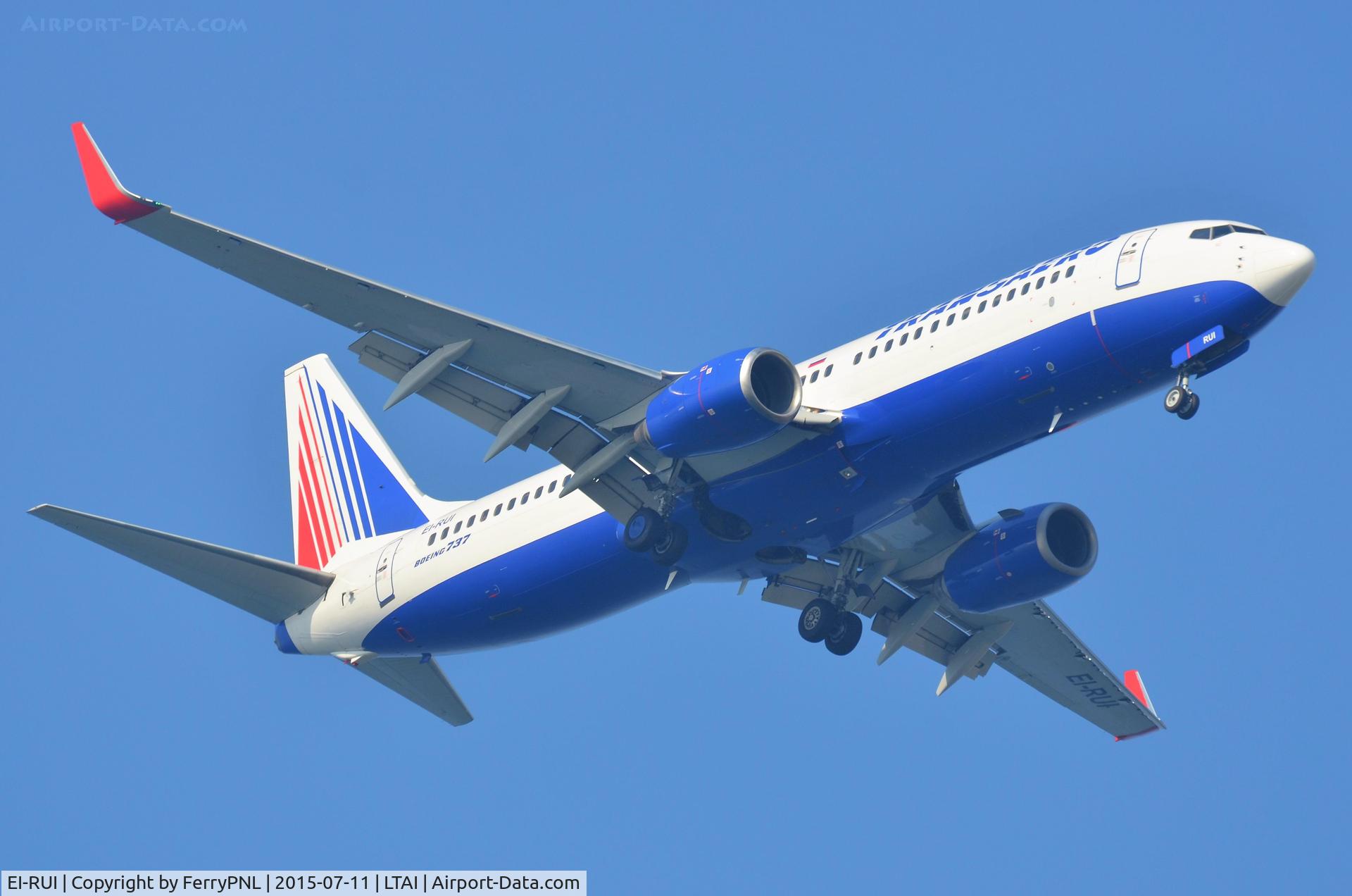 EI-RUI, 2000 Boeing 737-85P C/N 28387, Transaero B738