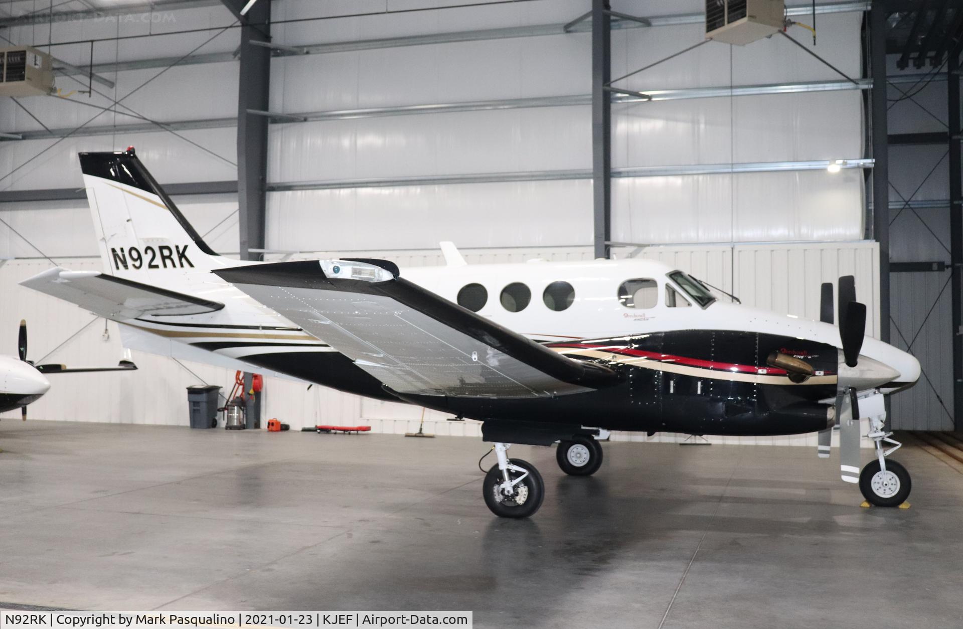 N92RK, 1996 Beech C90A King Air C/N LJ-1458, Beech C90A