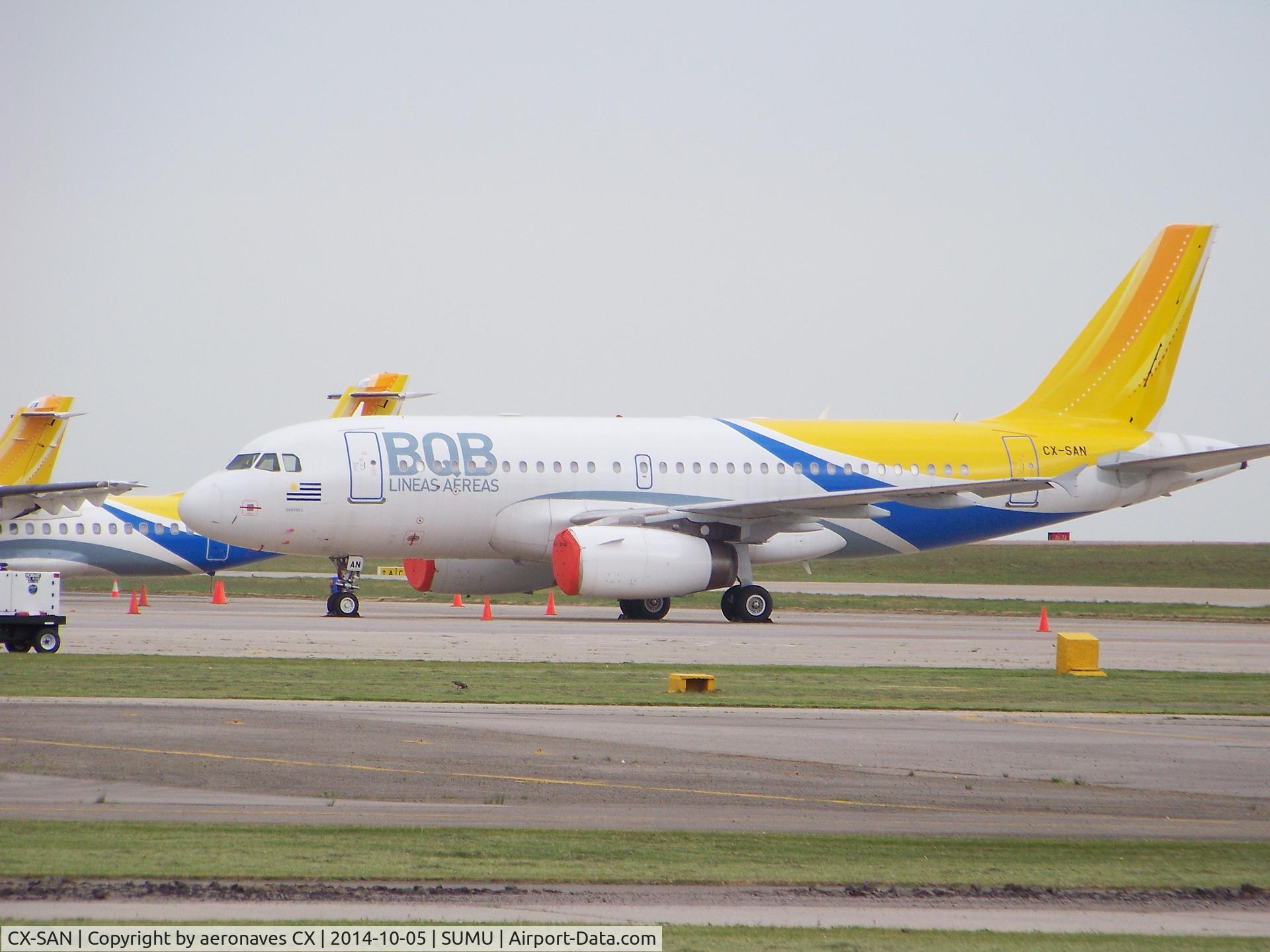 CX-SAN, 2002 Airbus A319-132 C/N 1703, En plataforma Aeropuerto de Carrasco.