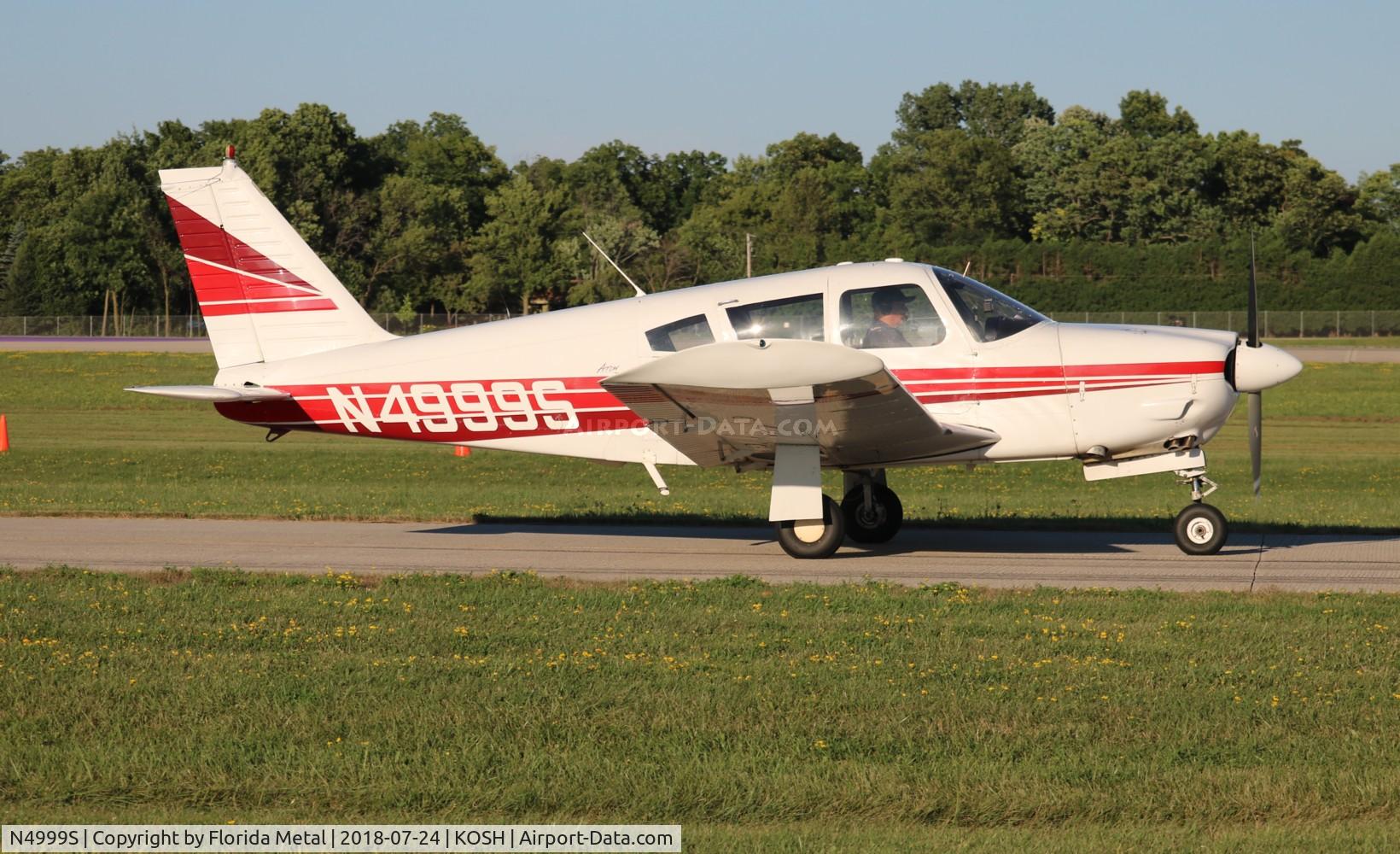 N4999S, 1970 Piper PA-28R-200 C/N 28R-35724, EAA OSH 2018