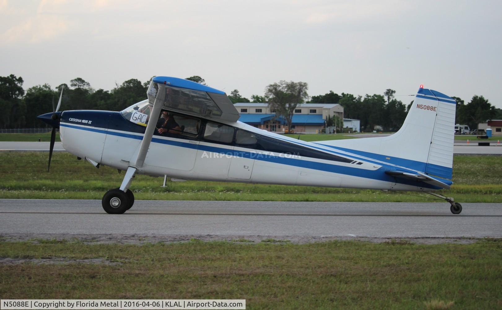 N5088E, 1979 Cessna A185F Skywagon 185 C/N 18503931, SNF LAL 2016