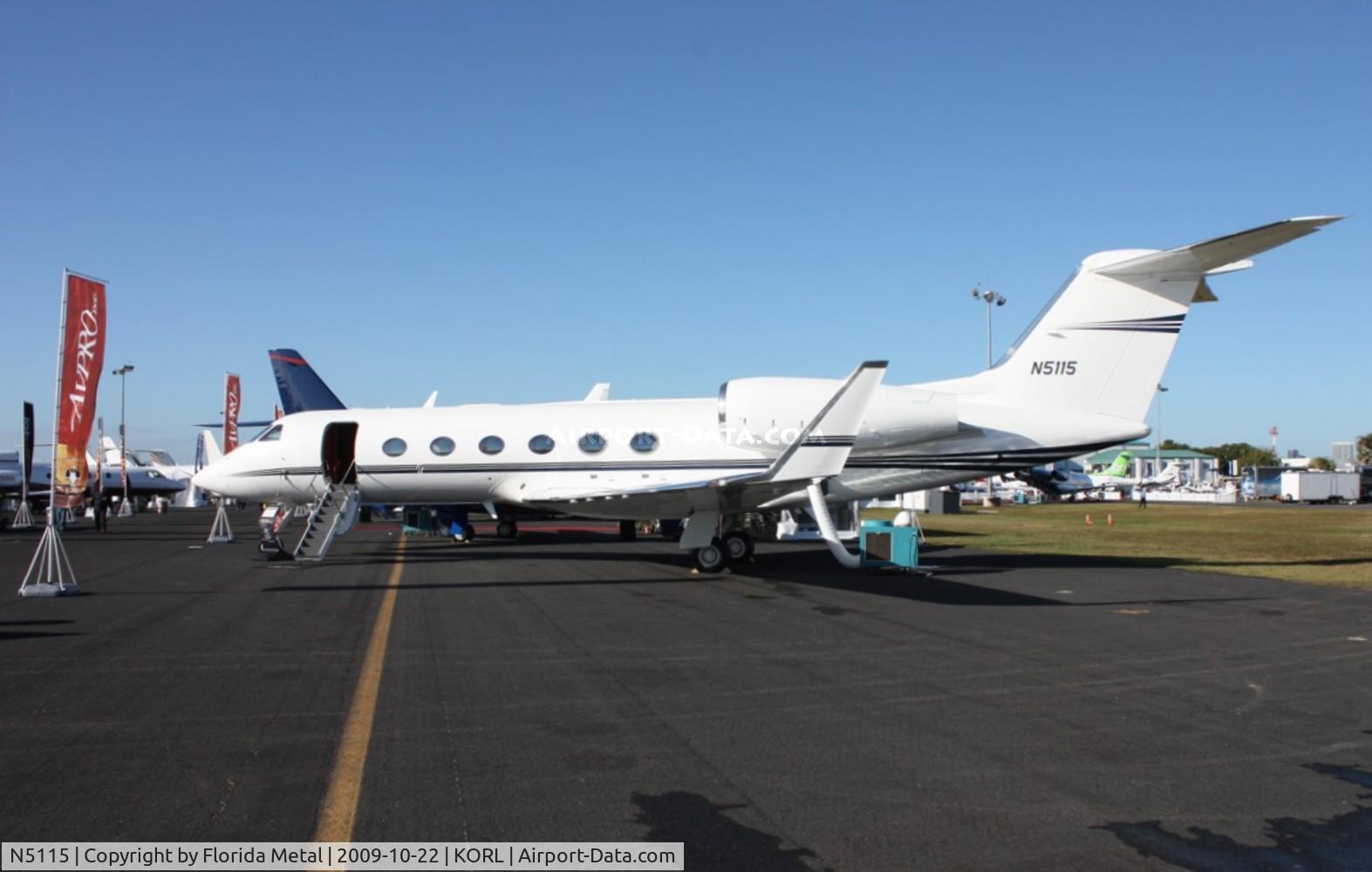 N5115, 2005 Gulfstream Aerospace G-IV (G350) C/N 4019, NBAA ORL 2009