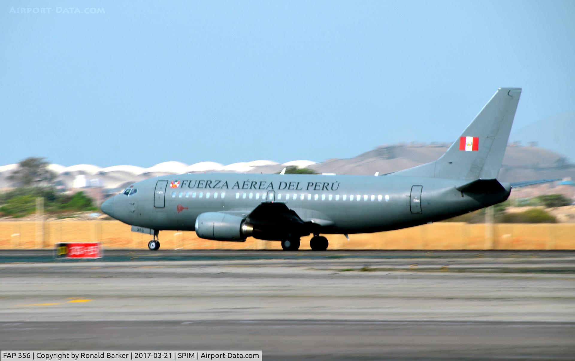 FAP 356, 1995 Boeing 737-528 C/N 27426/2739, Take off roll Lima