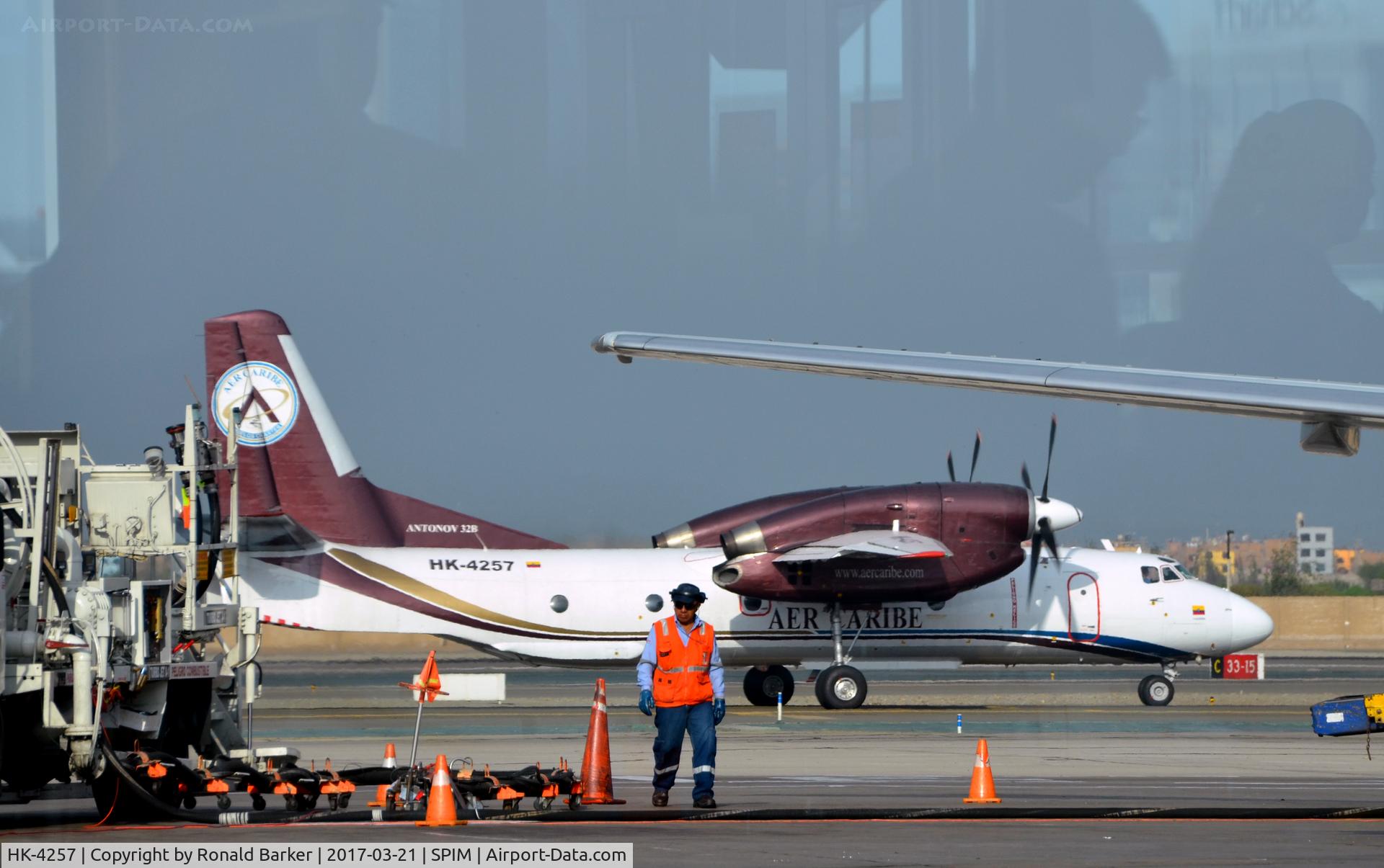 HK-4257, 1992 Antonov An-32B C/N 3203, Taxi for takeoff Lima