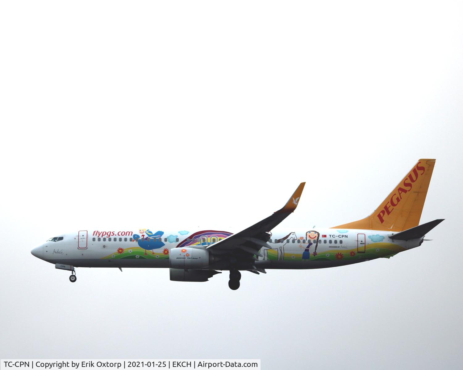 TC-CPN, 2015 Boeing 737-85R C/N 40013, TC-CPN landing rw 22L