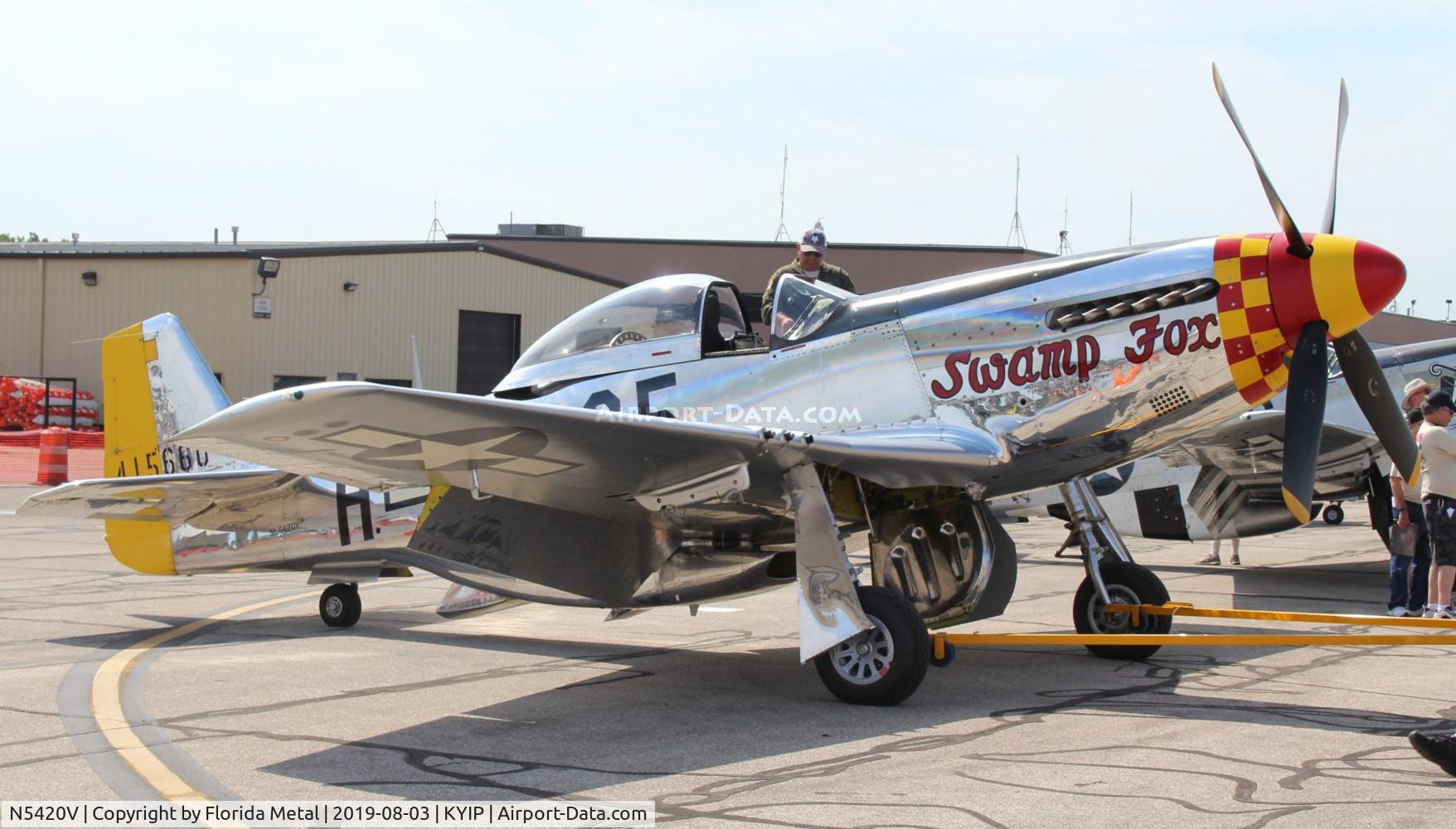 N5420V, 1944 North American/aero Classics P-51D C/N 44-74202, TOM YIP 2019