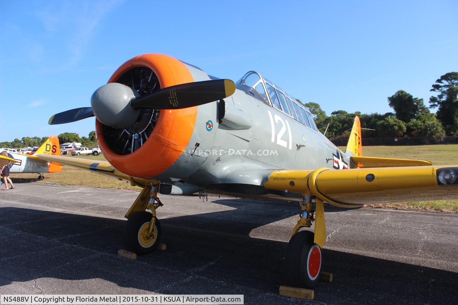 N5488V, North American SNJ-5 Texan C/N 51789, Stuart 2015
