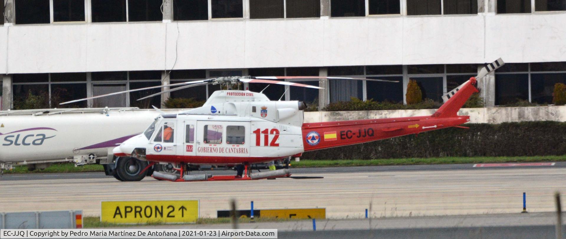EC-JJQ, Bell 412EP C/N 36376, Aeropuerto de Foronda - Vitoria-Gasteiz - Euskadi - España