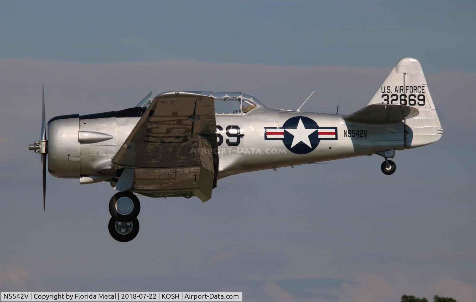 N5542V, 1958 North American T-6G Texan C/N 168-408, EAA OSH 2018