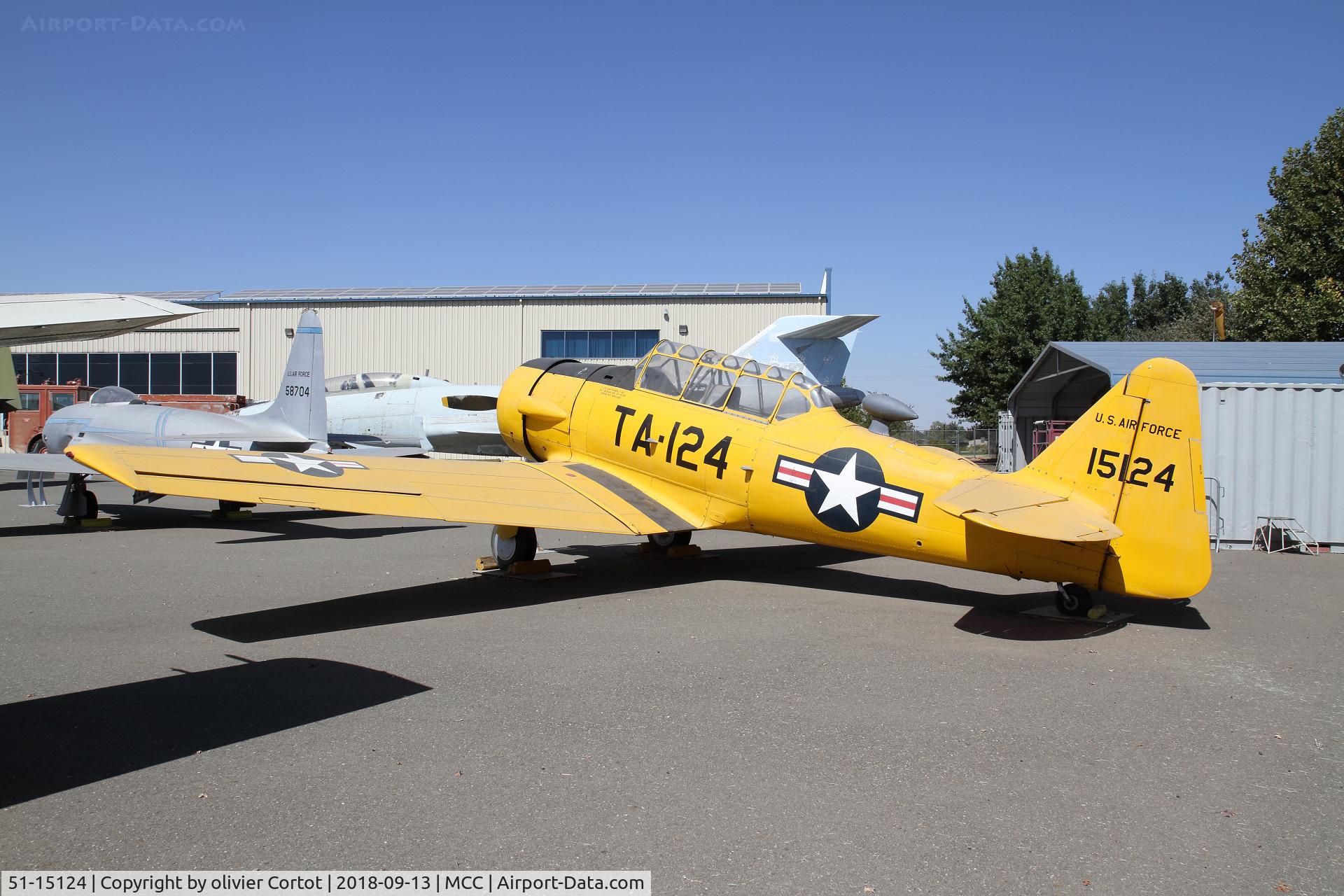 51-15124, 1951 North American T-6G Texan C/N 182-811, sept 2018