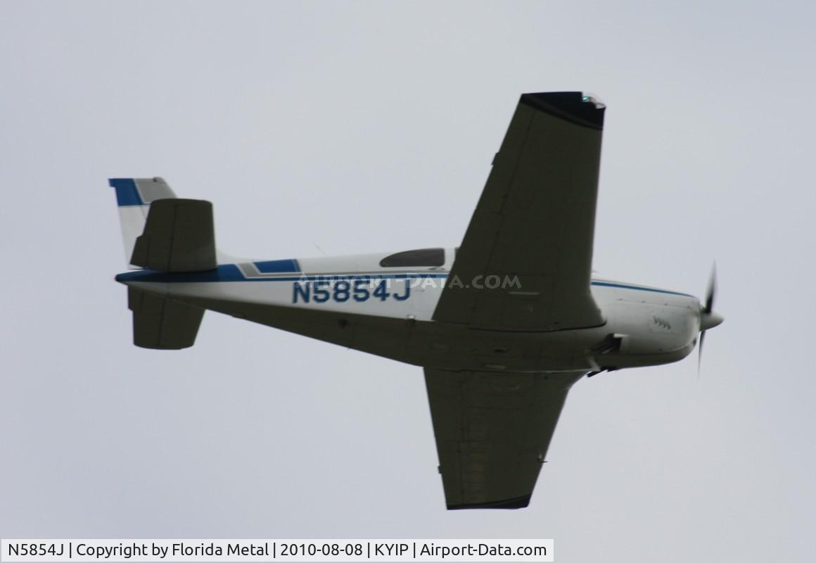 N5854J, 1965 Beech 35-C33 Debonair C/N CD-924, TOM YIP 2010