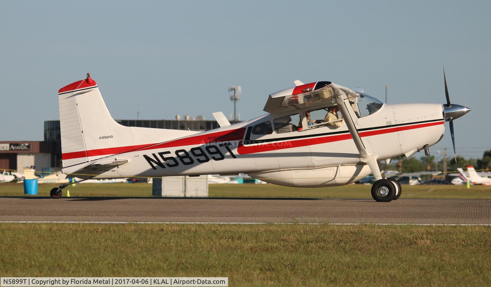 N5899T, 1965 Cessna 185D Skywagon C/N 1850799, SNF LAL 2017