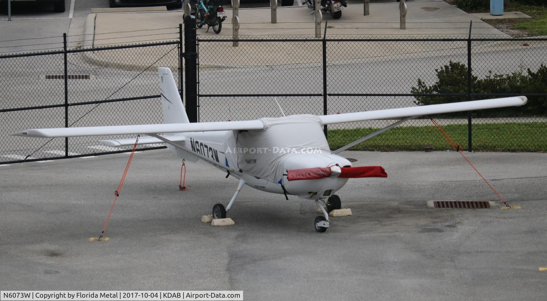 N6073W, 2012 Cessna 162 Skycatcher Skycatcher C/N 162-00291, DAB spotting 2017