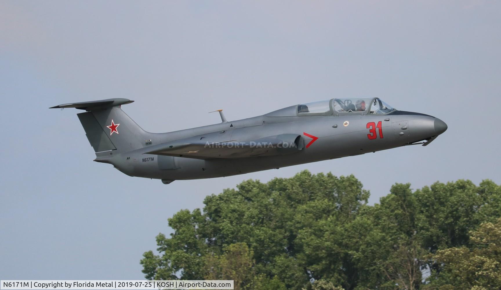 N6171M, 1966 Aero L-29 Delfin C/N 691942, EAA OSH 2019