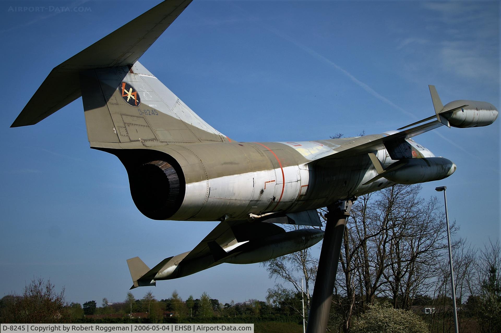 D-8245, Lockheed F-104G Starfighter C/N 683-8245, ON PYLON.PRESERVED.NMM.312 SQD.