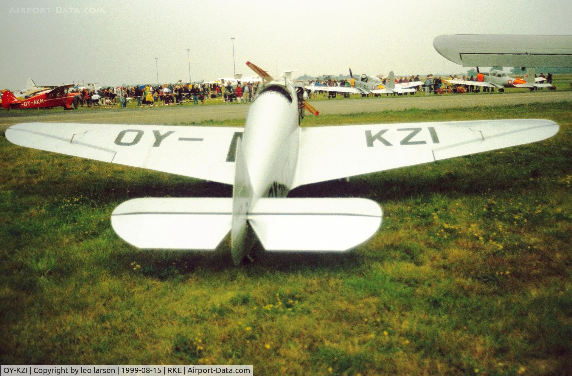 OY-KZI, 1986 SAI KZ I Mod Replica C/N 8605-2, Roskilde Air Show 15.8.1999