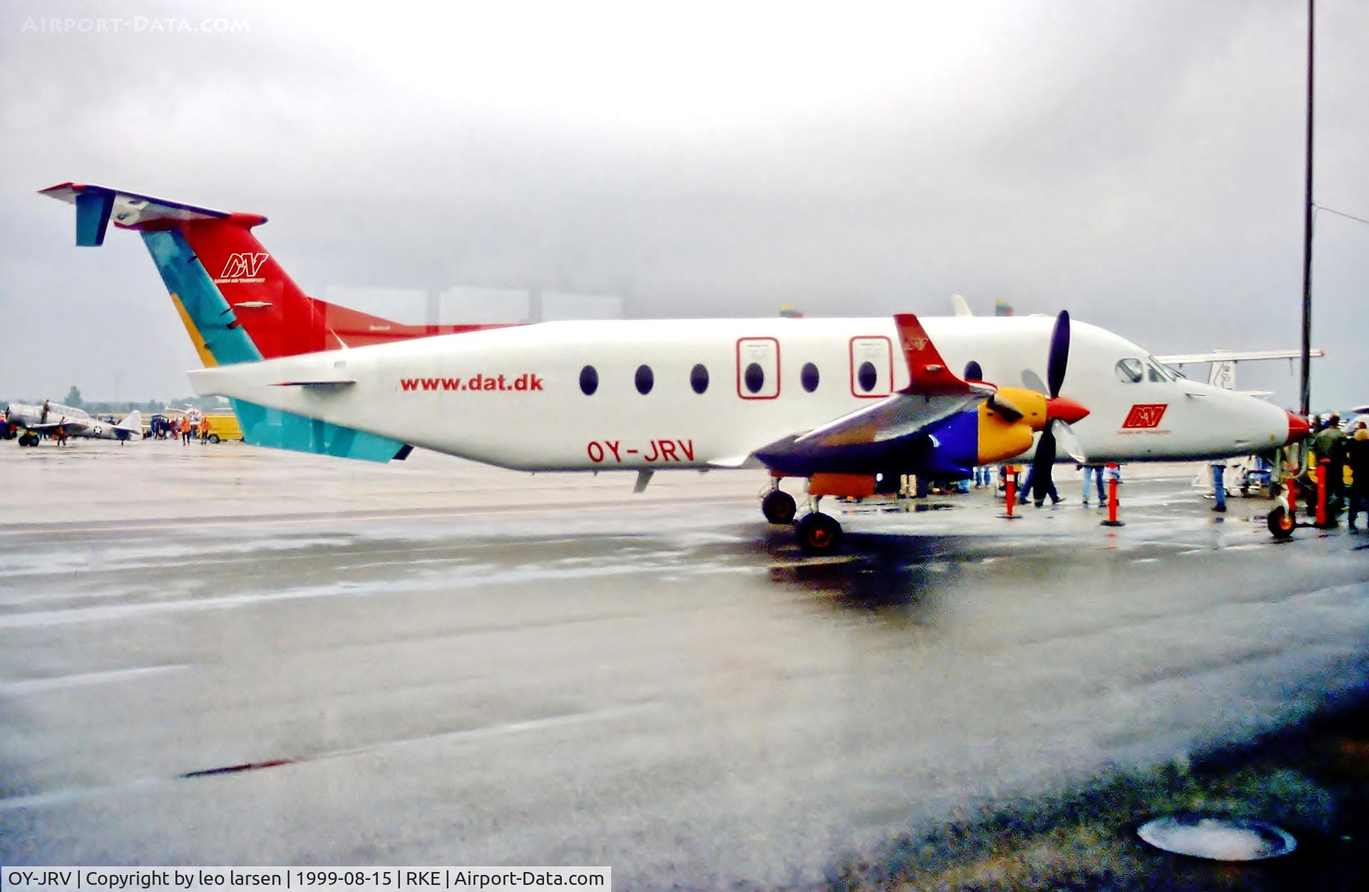 OY-JRV, 1998 Beech 1900D C/N UE-338, Roskilde Air Show 15.8.1999