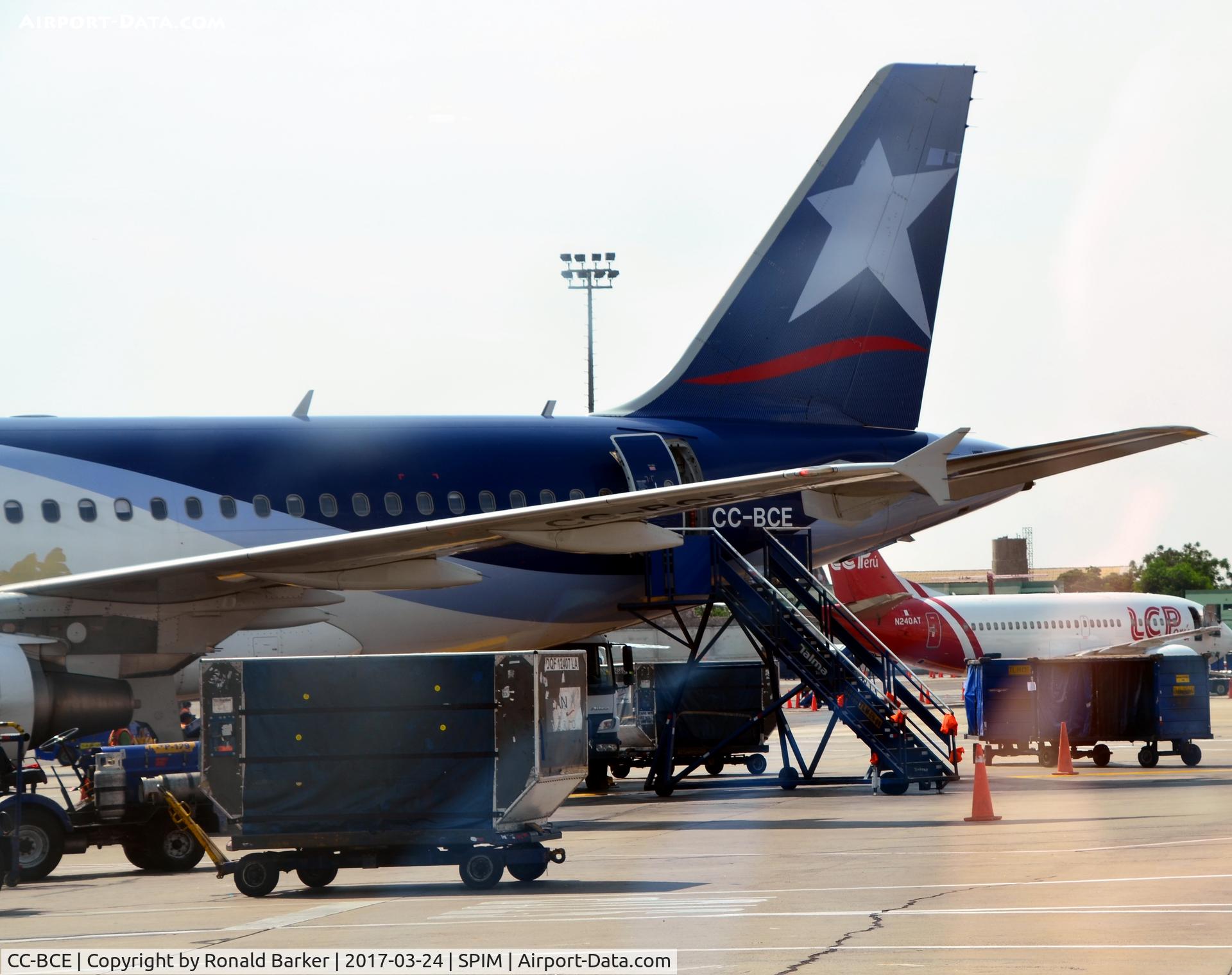 CC-BCE, 2012 Airbus A319-112 C/N 5005, At the gate Lima