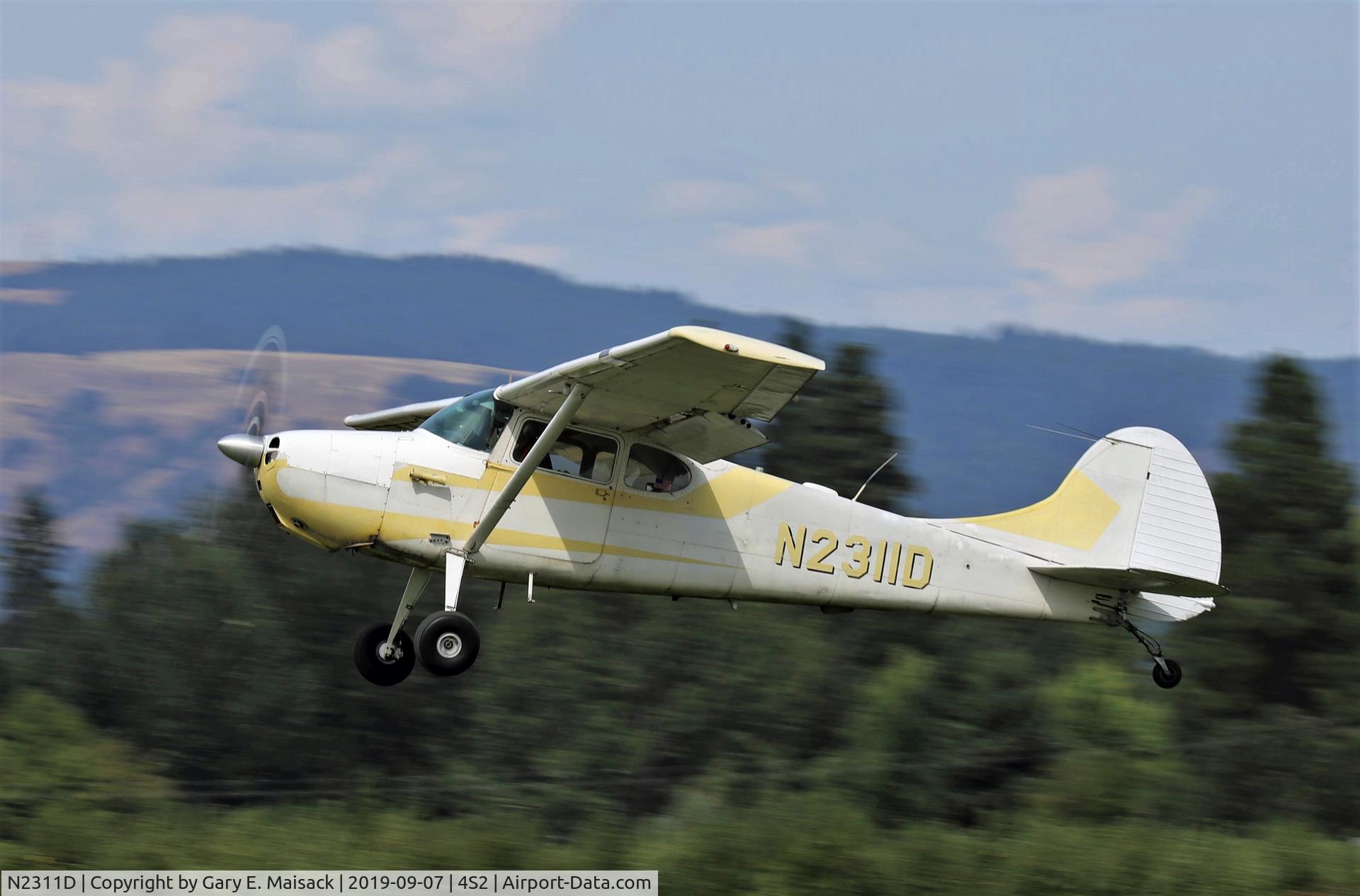 N2311D, 1952 Cessna 170B C/N 20463, Hood River, OR Fly-In