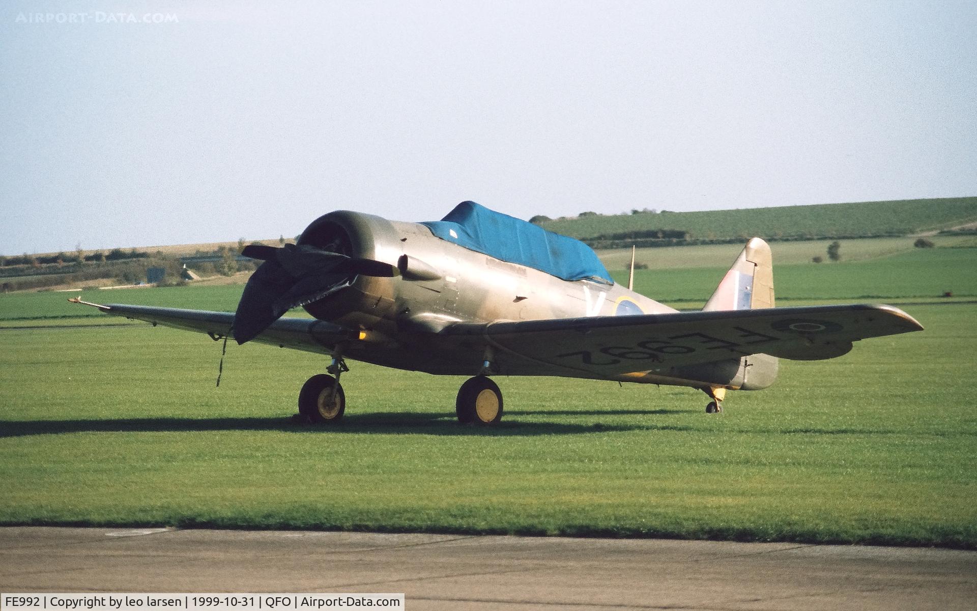 FE992, 1943 Noorduyn AT-16 Harvard IIB C/N 14-726, Duxford 31.10.1999