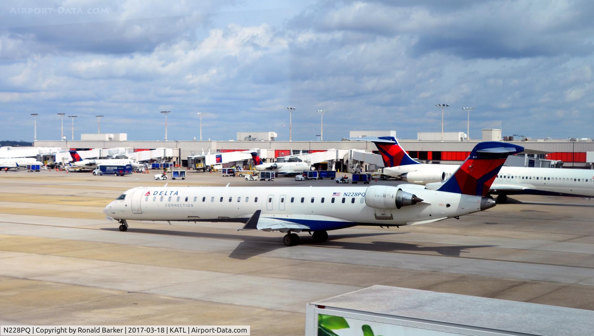N228PQ, 2009 Bombardier CRJ-900ER (CL-600-2D24) C/N 15228, Taxi Atlanta