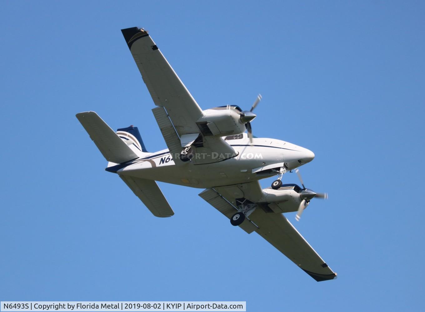 N6493S, 1976 Beech 58 Baron C/N TH-710, TOM YIP 2019