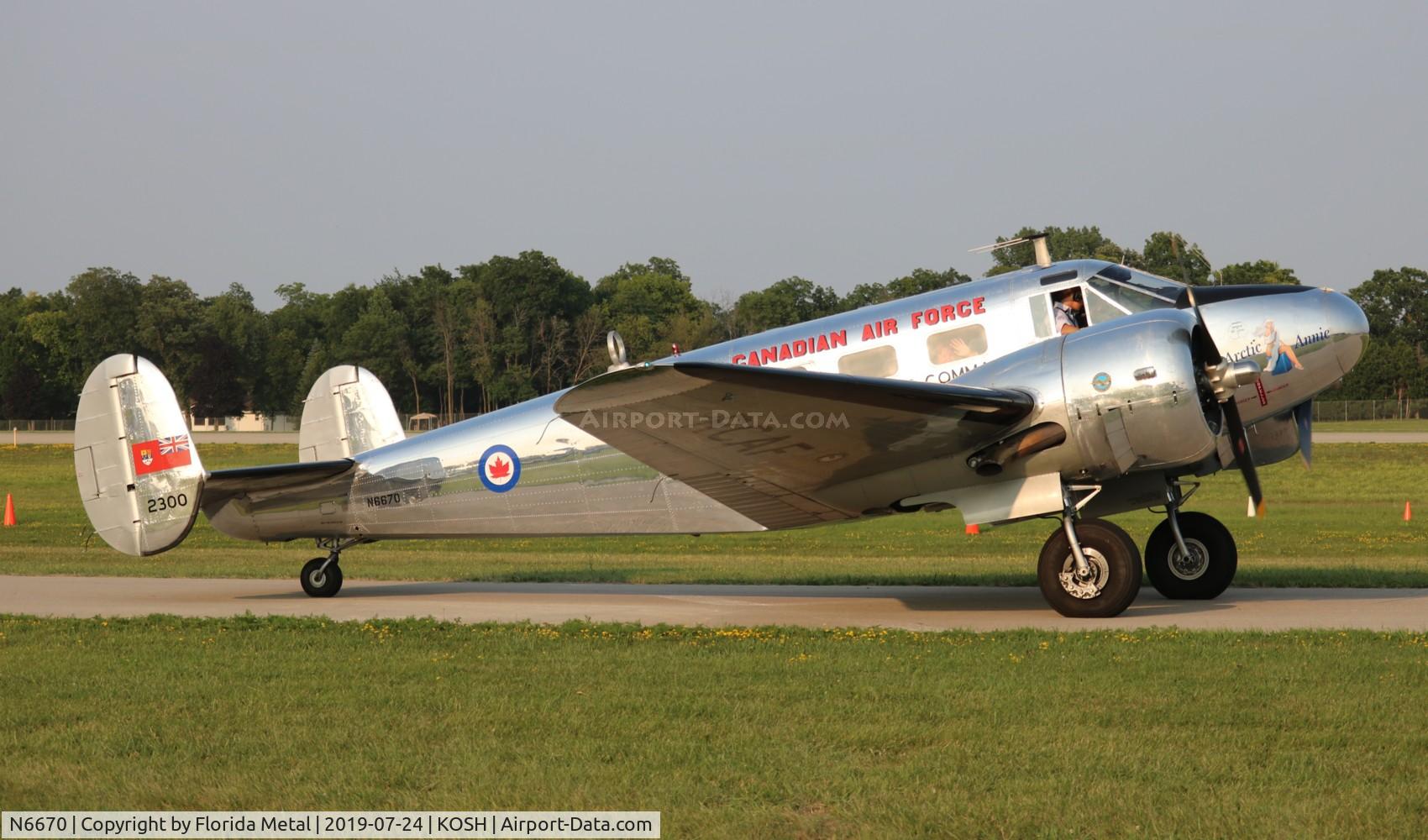 N6670, 1952 Beech 3N Expeditor C/N CA-98, EAA OSH 2019